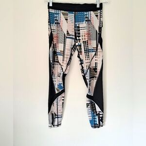 Victoria's Secret Sport Geometric Print Leggings